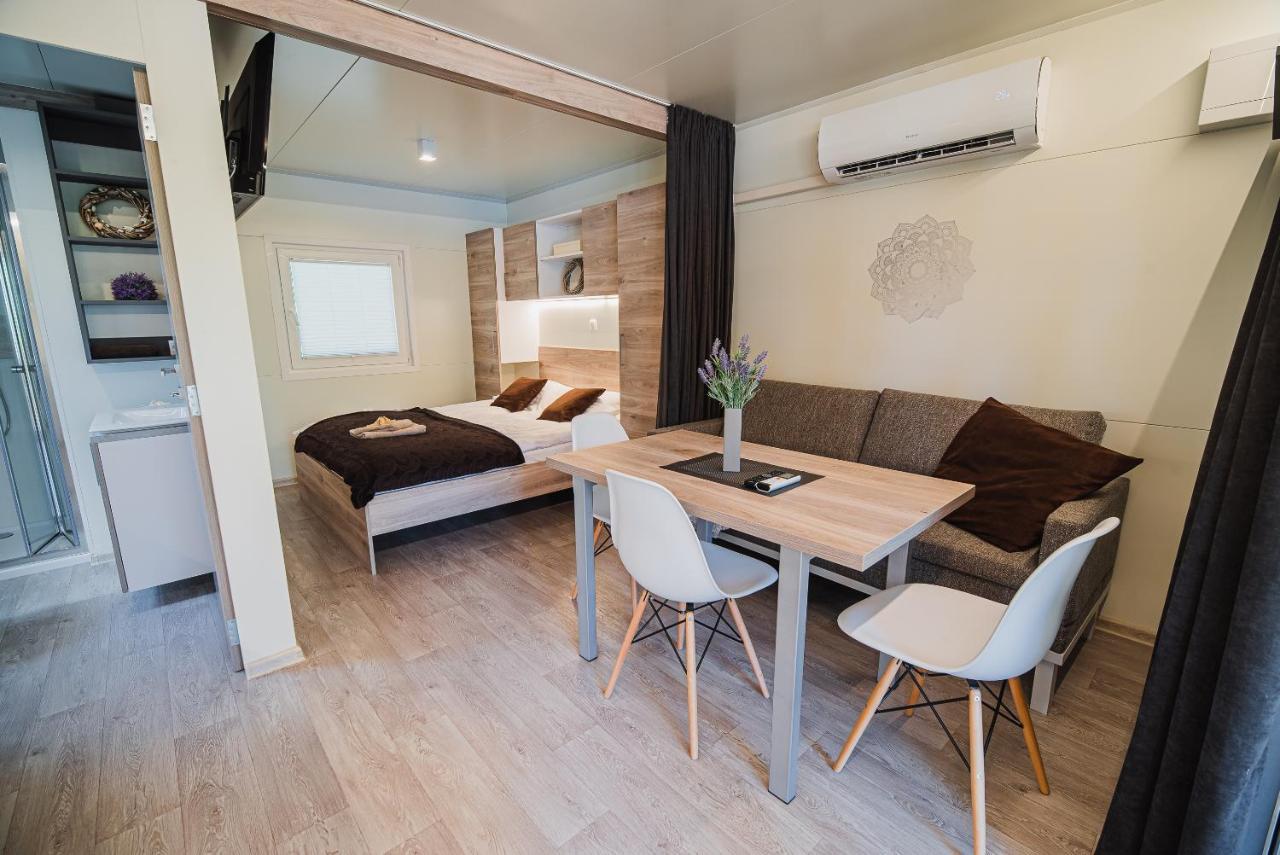 Premium Mobile Tree House With Thermal Riviera Tickets Catez ob Savi Εξωτερικό φωτογραφία