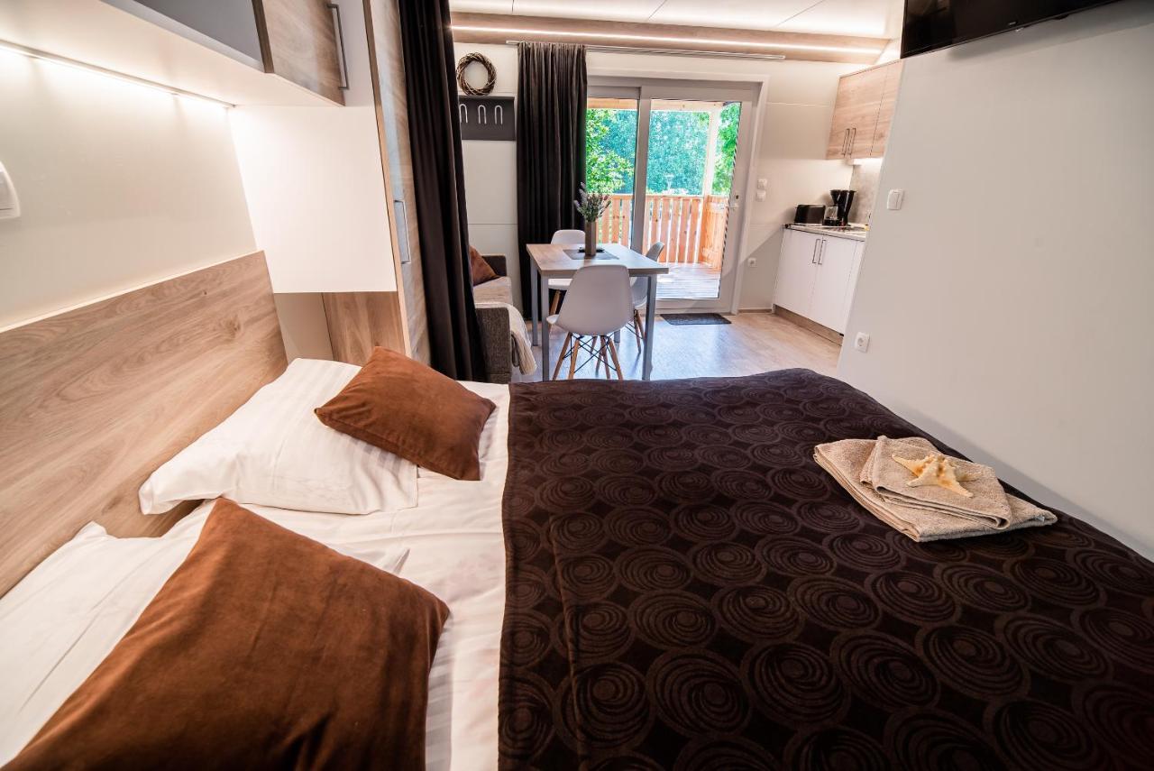 Premium Mobile Tree House With Thermal Riviera Tickets Catez ob Savi Εξωτερικό φωτογραφία